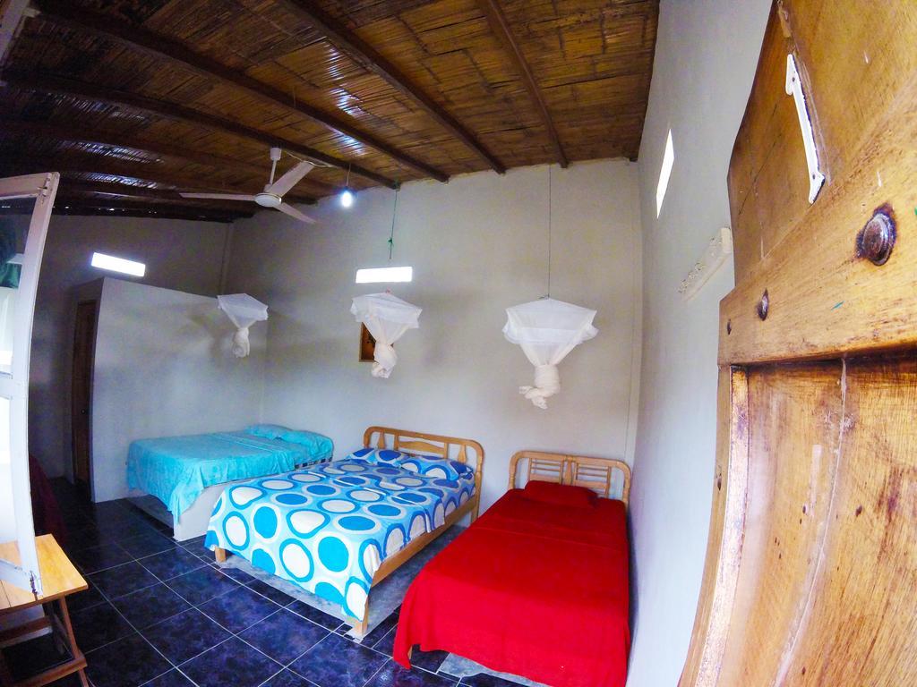 Montanita Garden Hostal Bagian luar foto