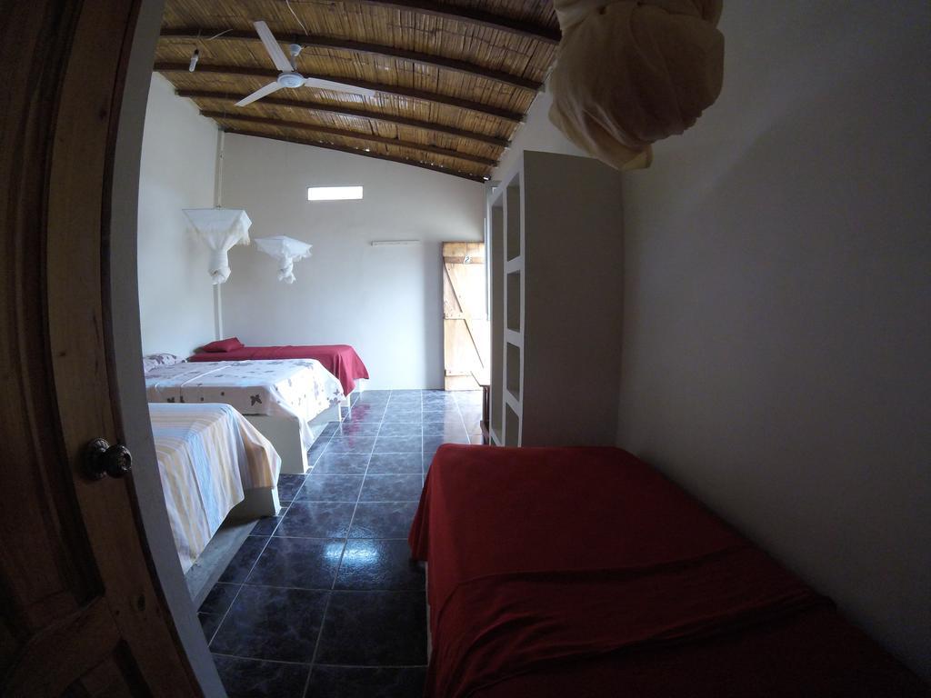 Montanita Garden Hostal Bagian luar foto