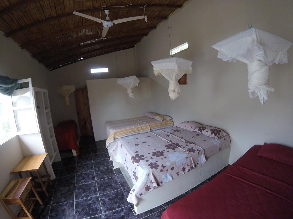 Montanita Garden Hostal Bagian luar foto
